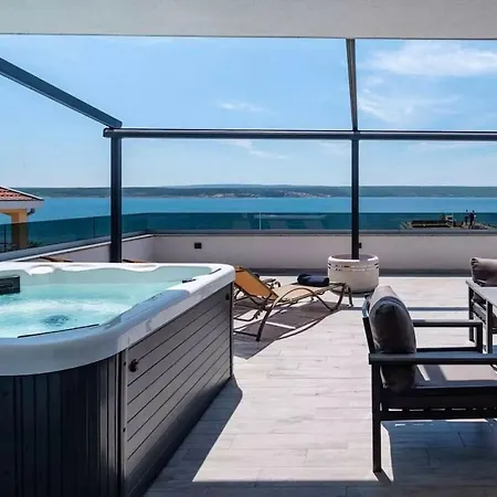 Villa Modern Futura With Pool *