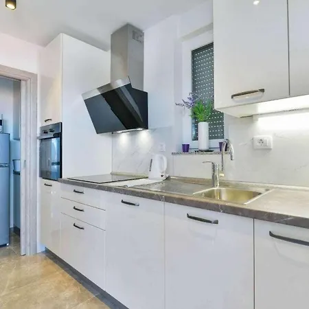 Modern Futura With Pool Villa Jasenice (Zadar)