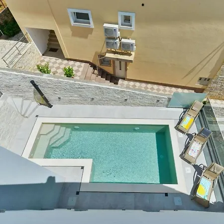 Villa Modern Futura With Pool