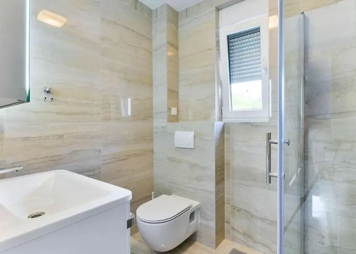 Villa Modern Futura With Pool