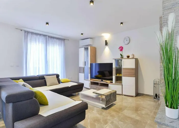 Modern Futura With Pool Jasenice (Zadar)